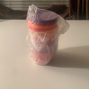 Tupperware set of 4 bowls for $10 NWT
